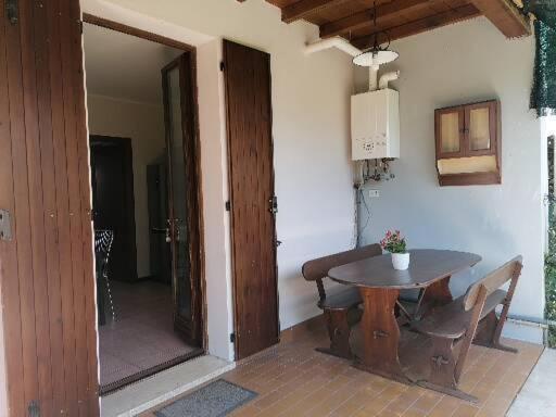 Casa Laghetto Villa Castellaro  ภายนอก รูปภาพ